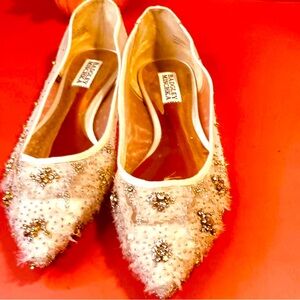 Badgley Mischka Cream Embellished Flats